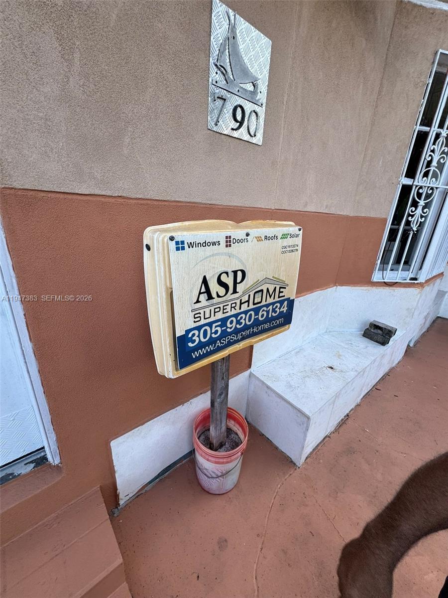 790 Northwest 76th Street Miami, FL 33150 - Photo 6 of 10 a close view of appliances