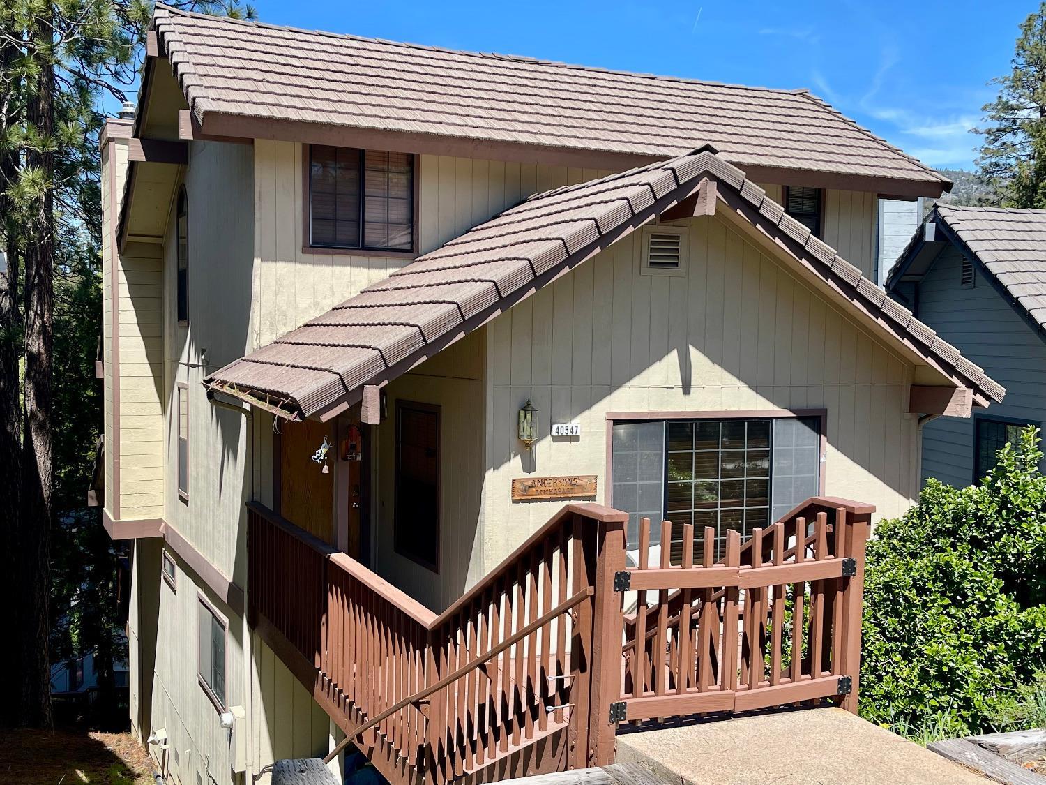 40547 Saddleback Road Bass Lake, CA 93604 - Photo 1 of 27