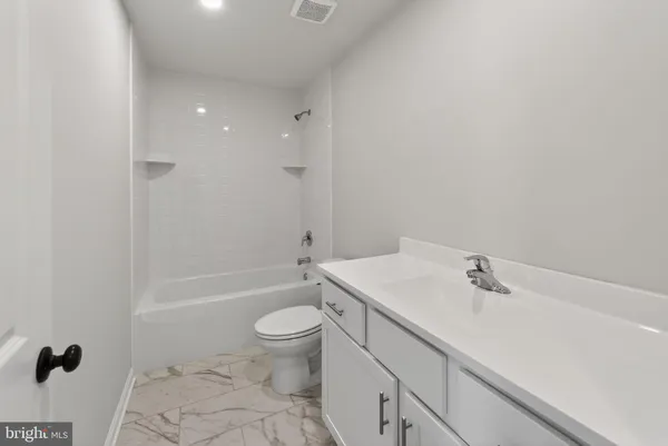 $2,695 | 3 North Girard Terrace, Unit 101, Hatfield, PA 19440