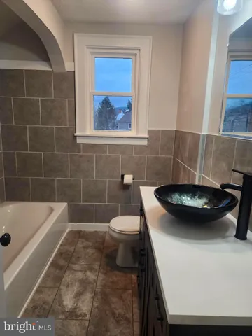 $260,000 | 536 National Highway, La Vale, MD 21502