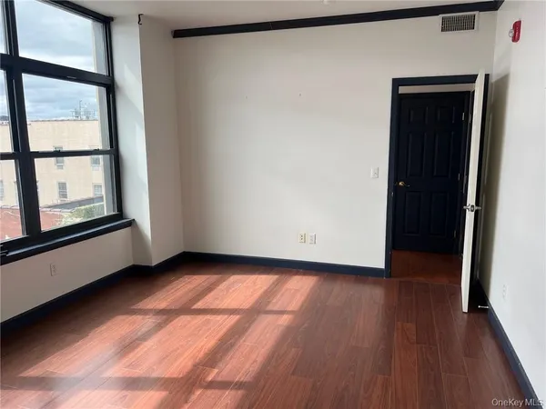 $1,450 | 26 North Street, Unit 6A, Middletown, NY 10940