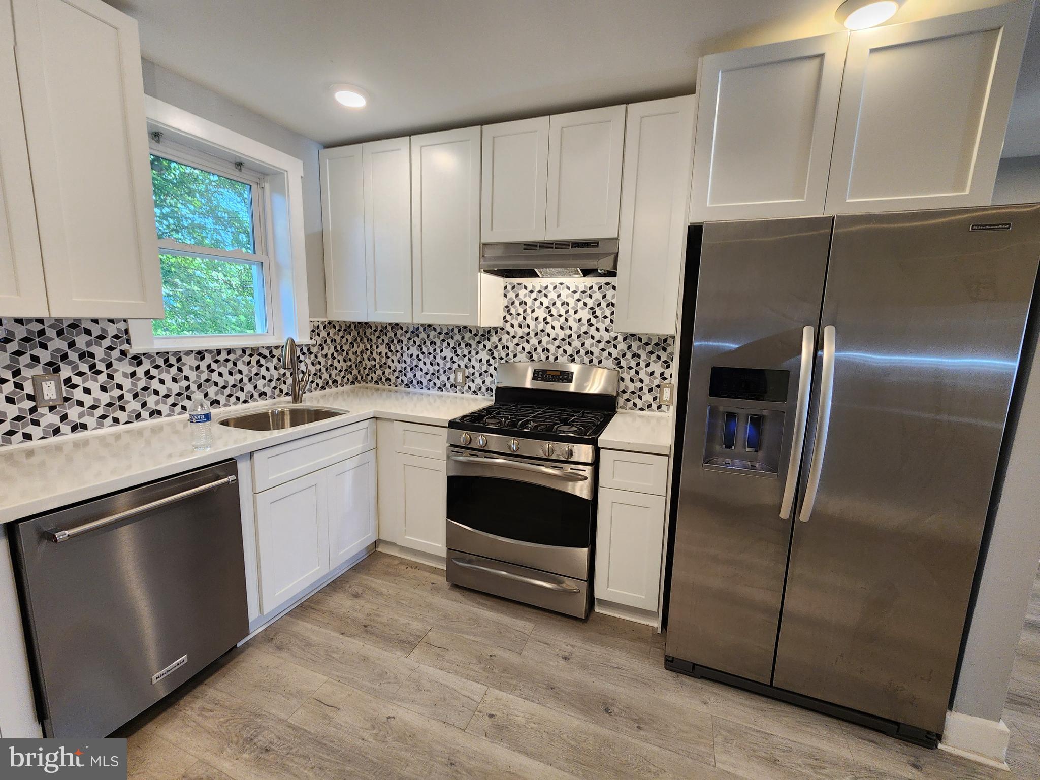 5109 Belair Road Baltimore, MD 21206 - Photo 9 of 39