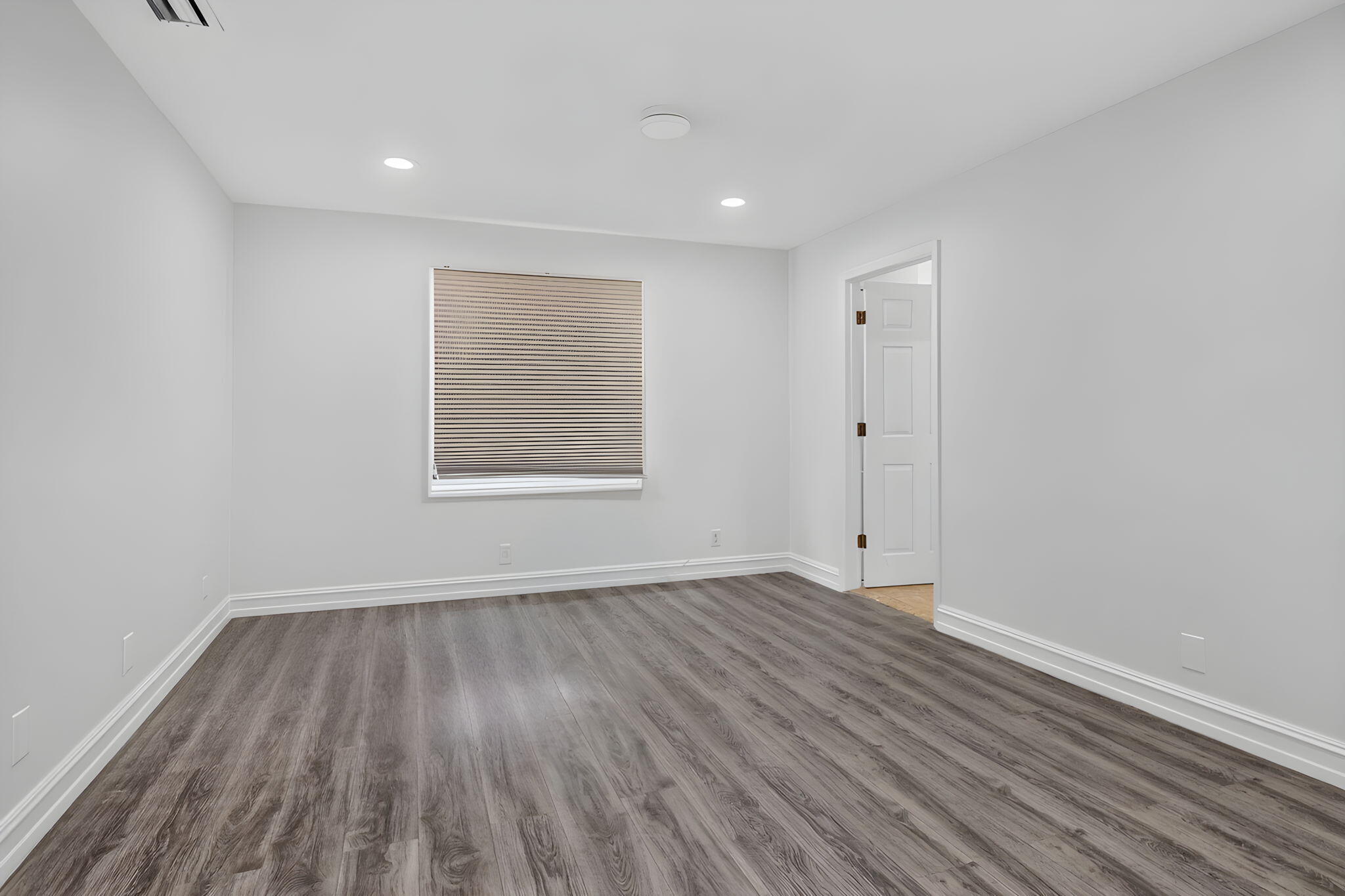 23338 La Vida Way Boca Raton, FL 33433 - Photo 35 of 52 2nd Bedroom