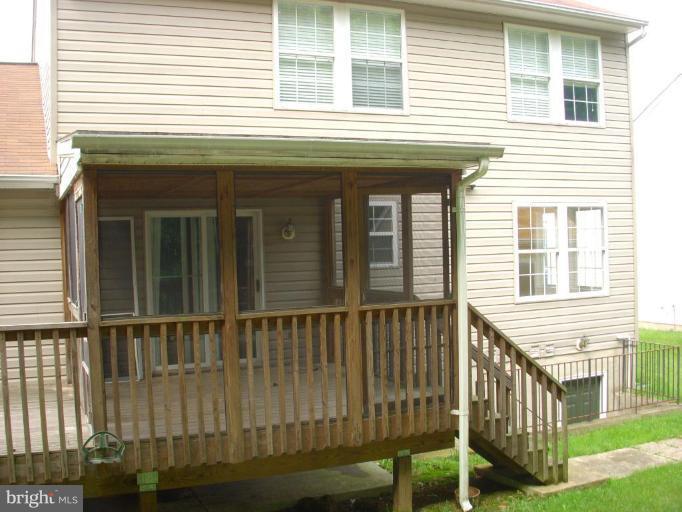 8919 Mayflower Road Rosedale, MD 21237 - Photo 9 of 10 Screened-in Porch