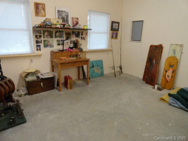 5215 Double Island Road Green Mountain, NC 28740 - Photo 14 of 14 a view of a room with gym equipment