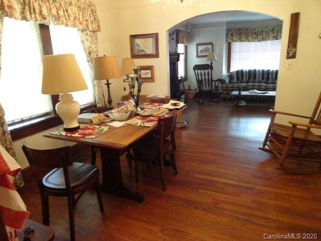 5215 Double Island Road Green Mountain, NC 28740 - Photo 6 of 14 a living room with furniture and wooden floor