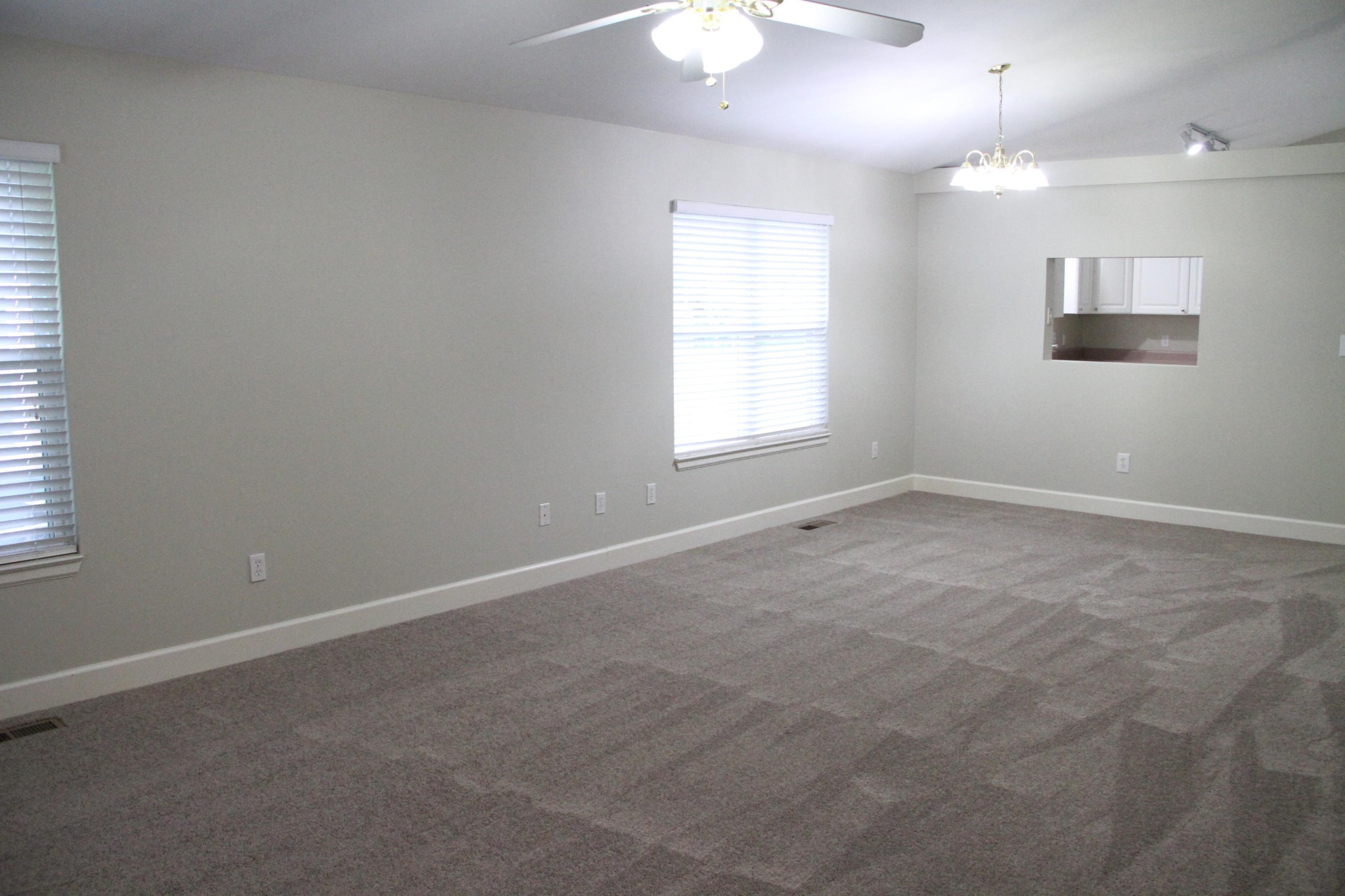 61612 Steekee Road Loudon, TN 37774 - Photo 11 of 23 an empty room with a window