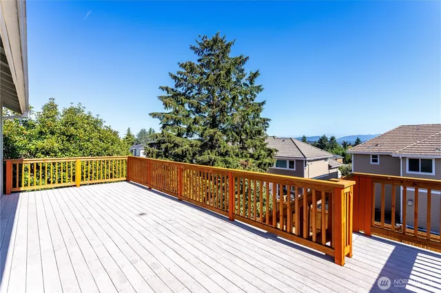 $910,000 | 14636 46th Avenue South, Tukwila, WA 98168