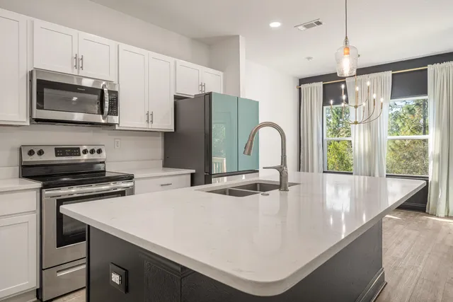 $2,000 | 4902 Kensington Lane, Crestview, FL 32539