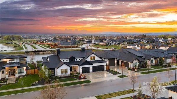 $1,898,000 | 7896 West Deerfawn Lane, Eagle, ID 83616
