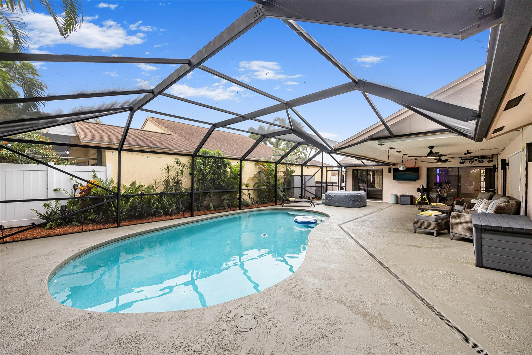 21248 Summertrace Circle Boca Raton, FL 33428 - Photo 35 of 37 Photo 36