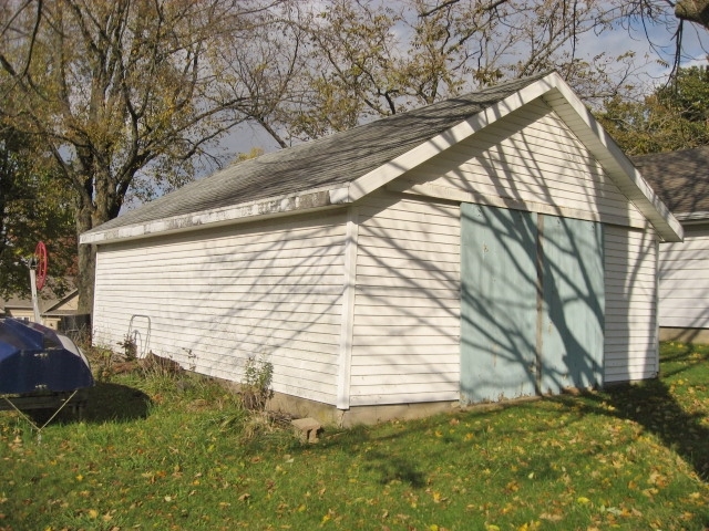 20051 South Sycamore Road Culver, IN 46511 - Photo 4 of 24 Gallery Image 4