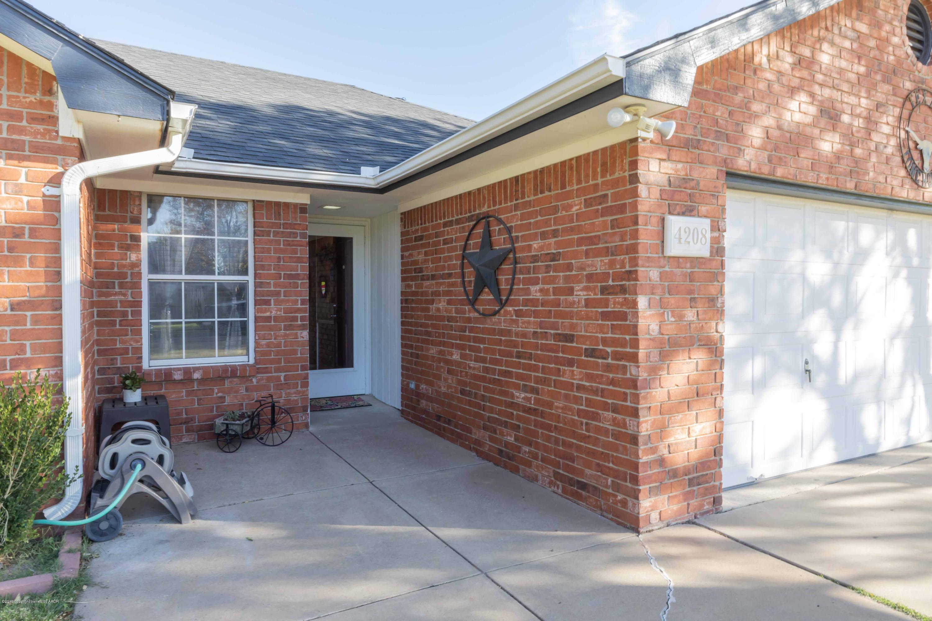 4208 Rincon Avenue Amarillo, TX 79110 - Photo 4 of 38 FRONT VIEW 4