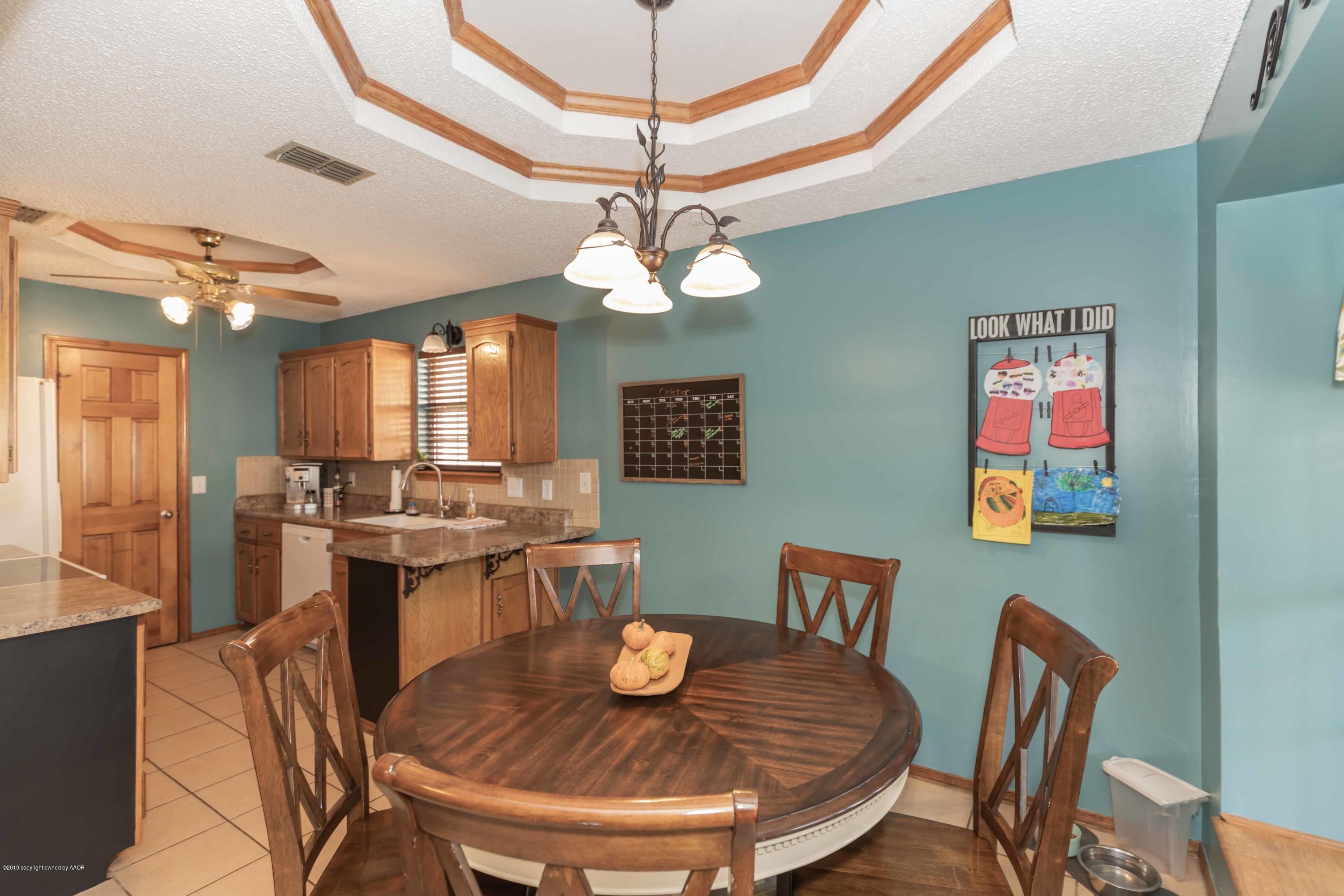 4208 Rincon Avenue Amarillo, TX 79110 - Photo 10 of 38 DINING VIEW 1