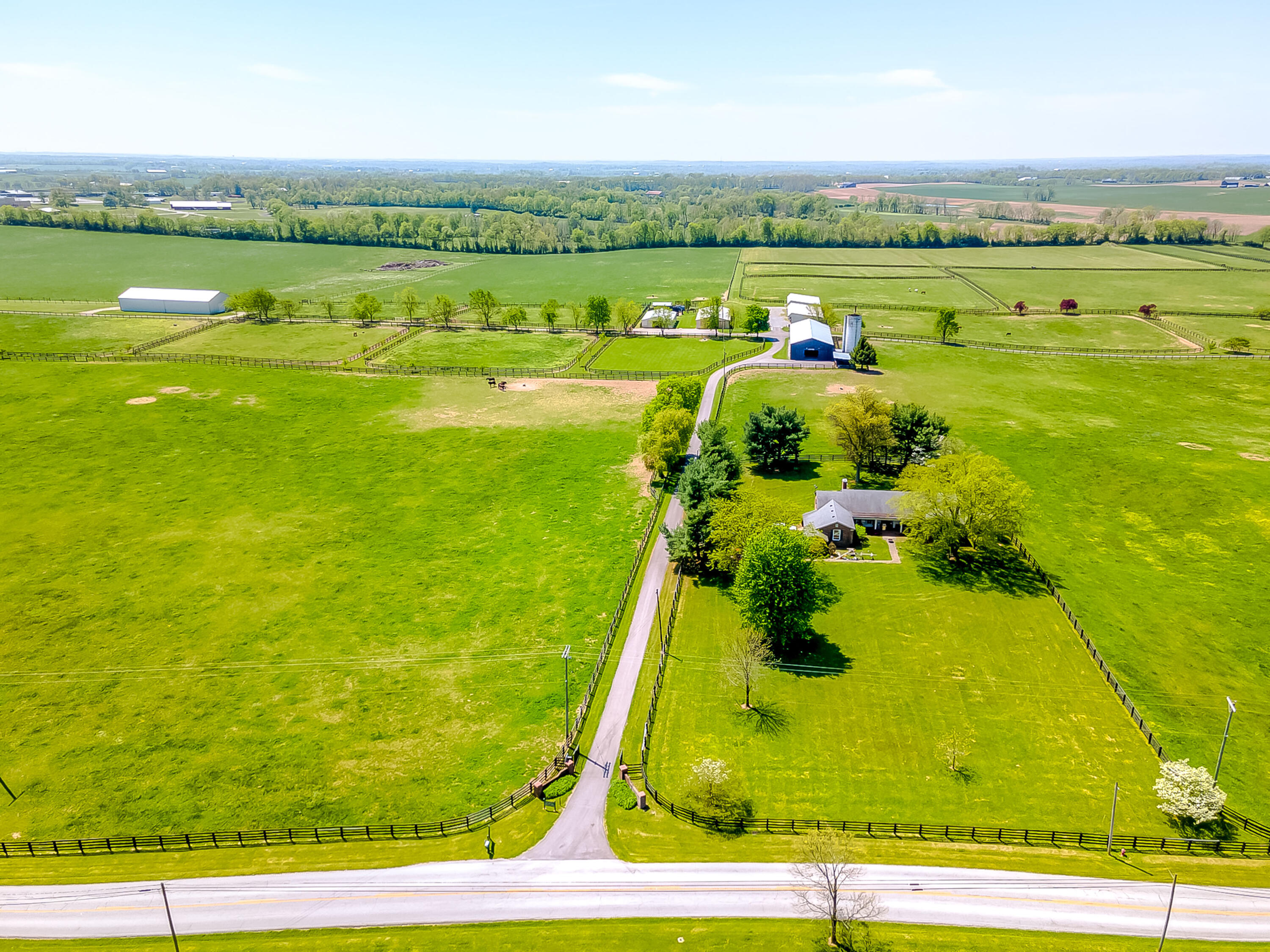 1815 Clifton Road Versailles, KY 40383 - Photo 43 of 44 24-1-24