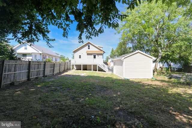 a view of a house with pool