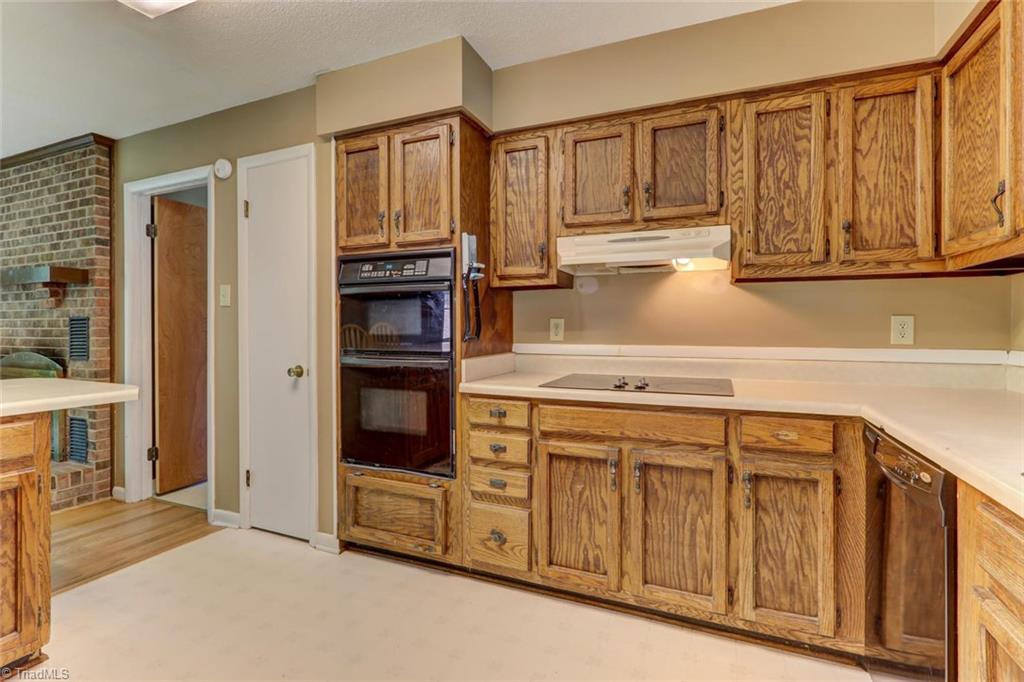 3389 Wayne White Road Climax, NC 27233 - Photo 5 of 30 built in oven and microwave, flat top stove, built in dishwasher
