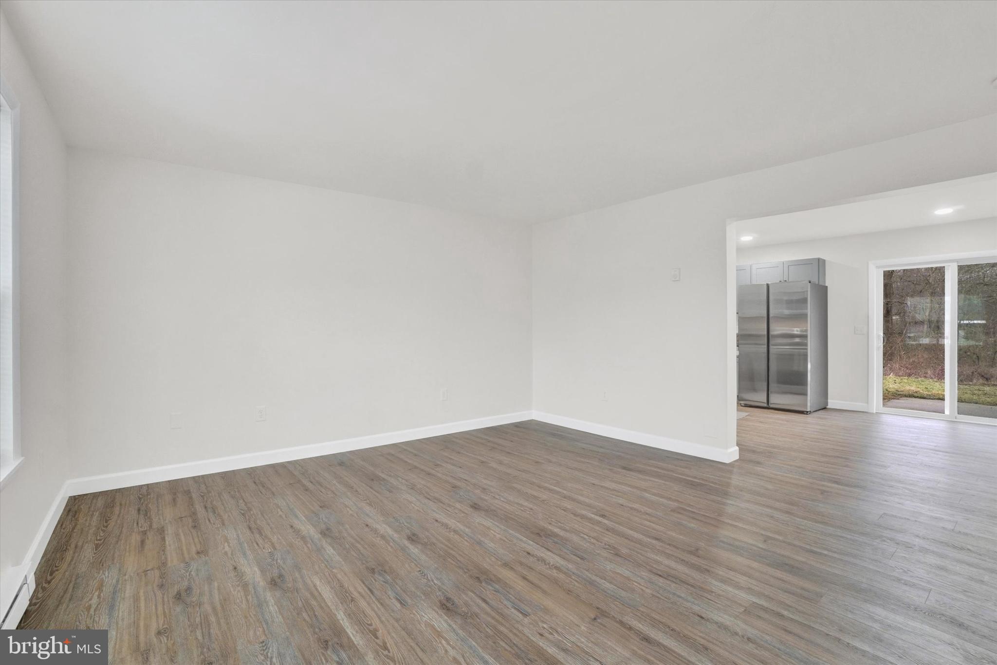 3116 Galaxy Road Dover, PA 17315 - Photo 3 of 19 Gallery Image 3