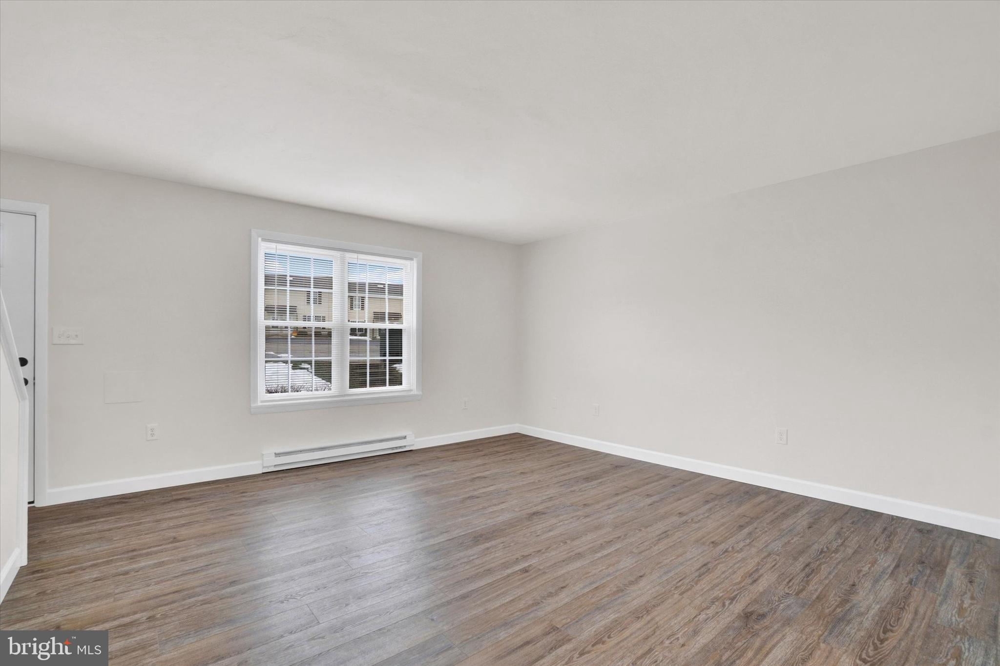 3116 Galaxy Road Dover, PA 17315 - Photo 4 of 19 Gallery Image 4