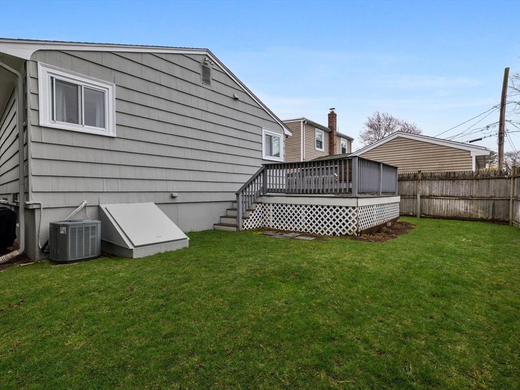 88 Lakeview Terrace Waltham, MA 02451 - Photo 13 of 14 Gallery Image 13