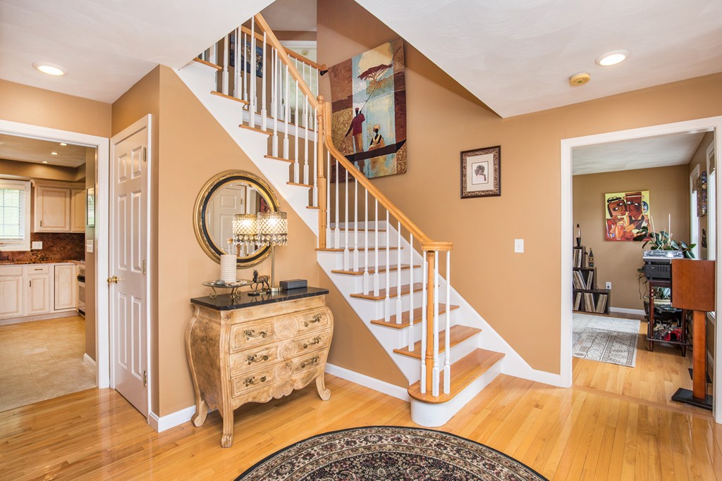 12 Maple Ridge Road Methuen, MA 01844 - Photo 3 of 30 Gallery Image 3