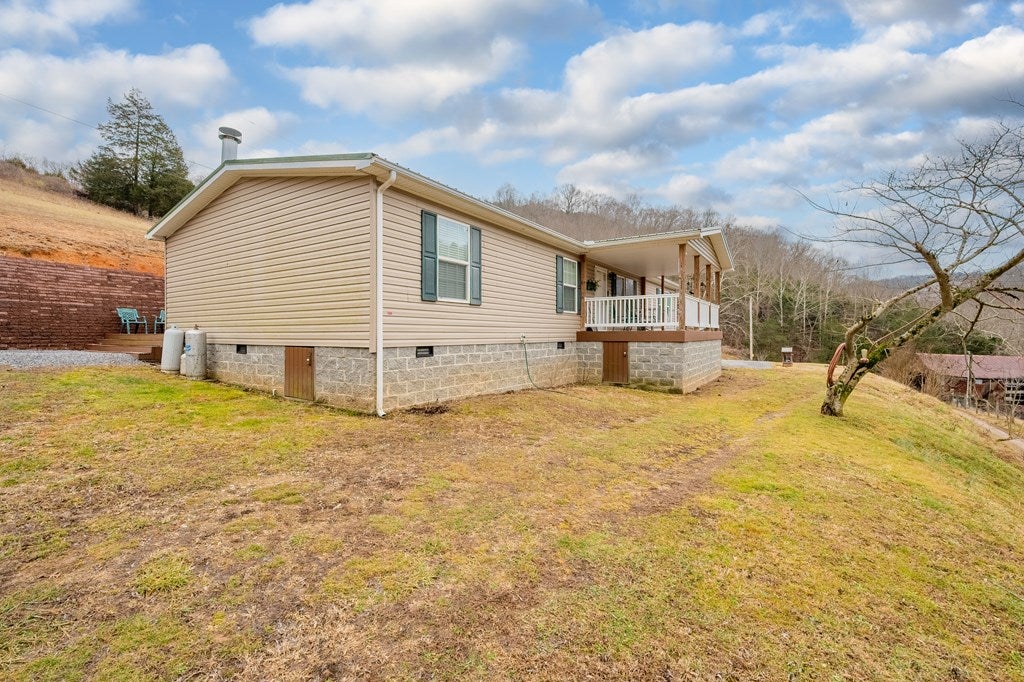 638 Shepard Hollow Road Honaker, VA 24260 - Photo 22 of 75 Gallery Image 22