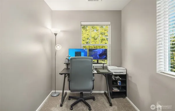 $3,200 | 1903 112th Place Southeast, Everett, WA 98208