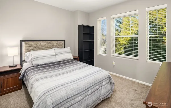 $3,200 | 1903 112th Place Southeast, Everett, WA 98208