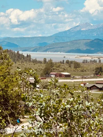 $260,000 | Marten Place, Alpine, WY 83128