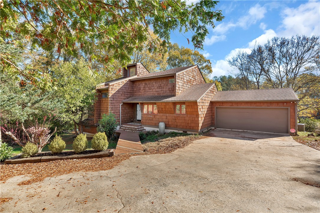 2500 Cobbs Way Anderson, SC 29621 - Photo 1 of 36 Gallery Image 1