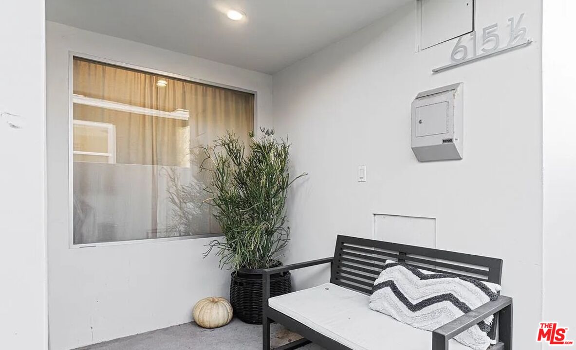 615 6th Avenue, Unit 1/2 Venice, CA 90291 - Photo 37 of 44 a view of wooden floor in kitchen