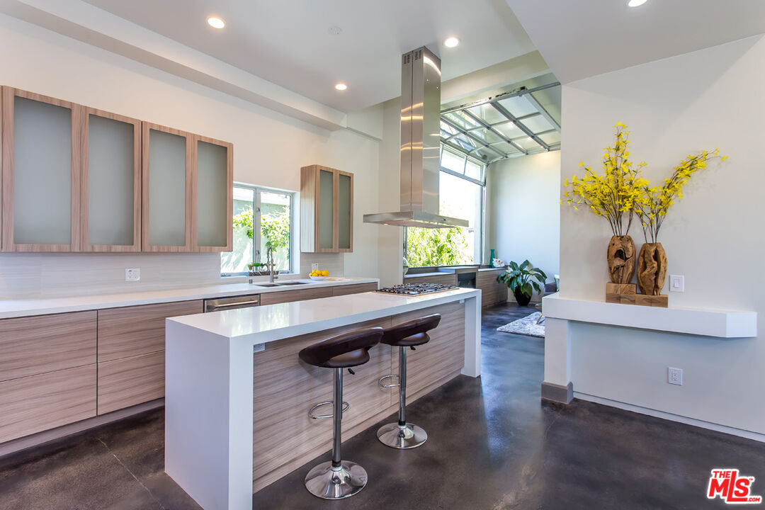 615 6th Avenue, Unit 1/2 Venice, CA 90291 - Photo 8 of 44 a kitchen with a sink a counter space and a window