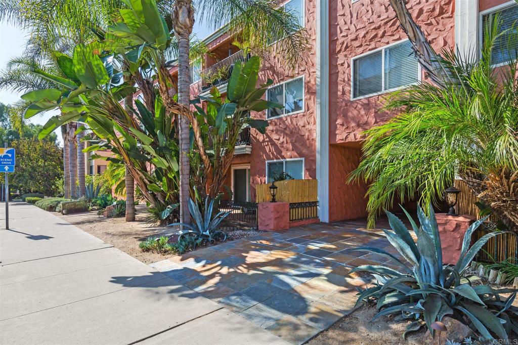 3688 1st Avenue, Unit 15 San Diego, CA 92103 - Photo 34 of 35 a backyard of a house with lots of green space