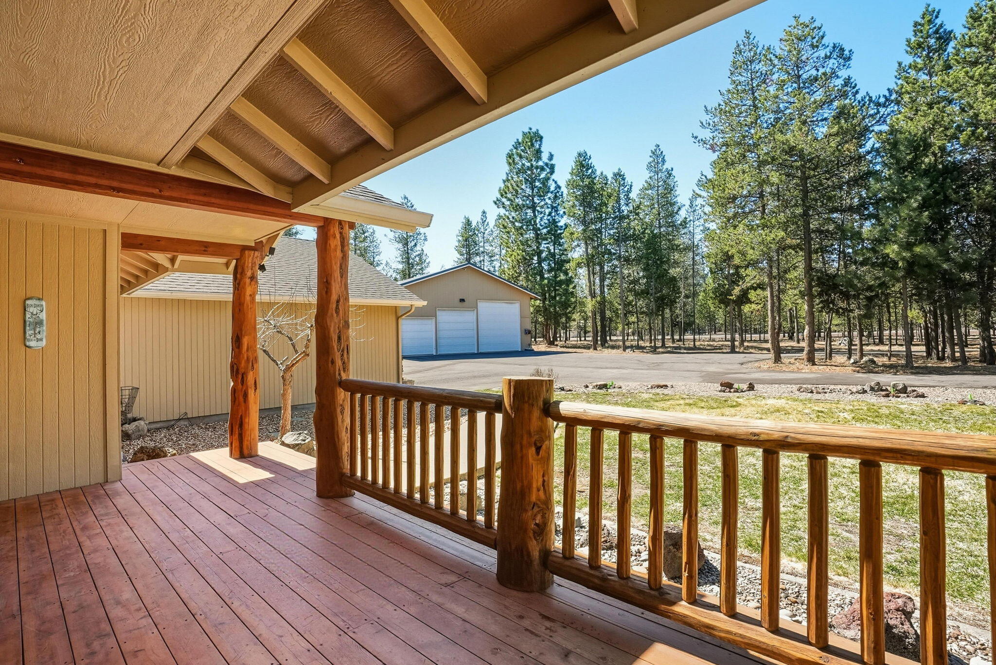 52220 Dorrance Meadow Road La Pine, OR 97739 - Photo 16 of 56 34-web-or-mls-Riley_Visuals_034