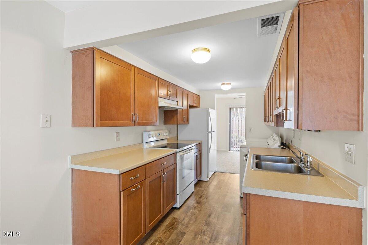 1748 Quail Ridge Road Raleigh, NC 27609 - Photo 13 of 36 09-1748 Quali Ridge - Open Peek Media-9