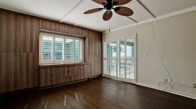 $1,395,000 | 7000 Gulf Drive, Unit 115, Holmes Beach, FL 34217