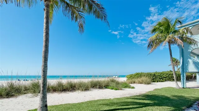 $1,395,000 | 7000 Gulf Drive, Unit 115, Holmes Beach, FL 34217