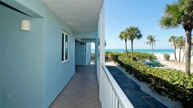 $1,395,000 | 7000 Gulf Drive, Unit 115, Holmes Beach, FL 34217