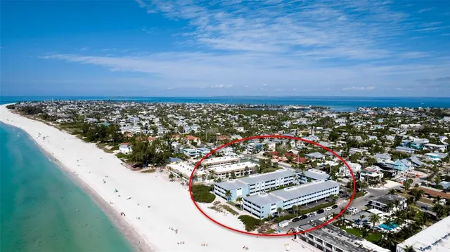 $1,395,000 | 7000 Gulf Drive, Unit 115, Holmes Beach, FL 34217