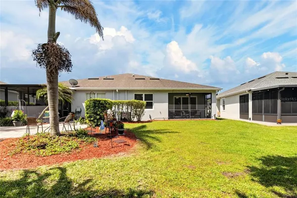 $297,500 | 7418 Surrey Pines Drive, Apollo Beach, FL 33572