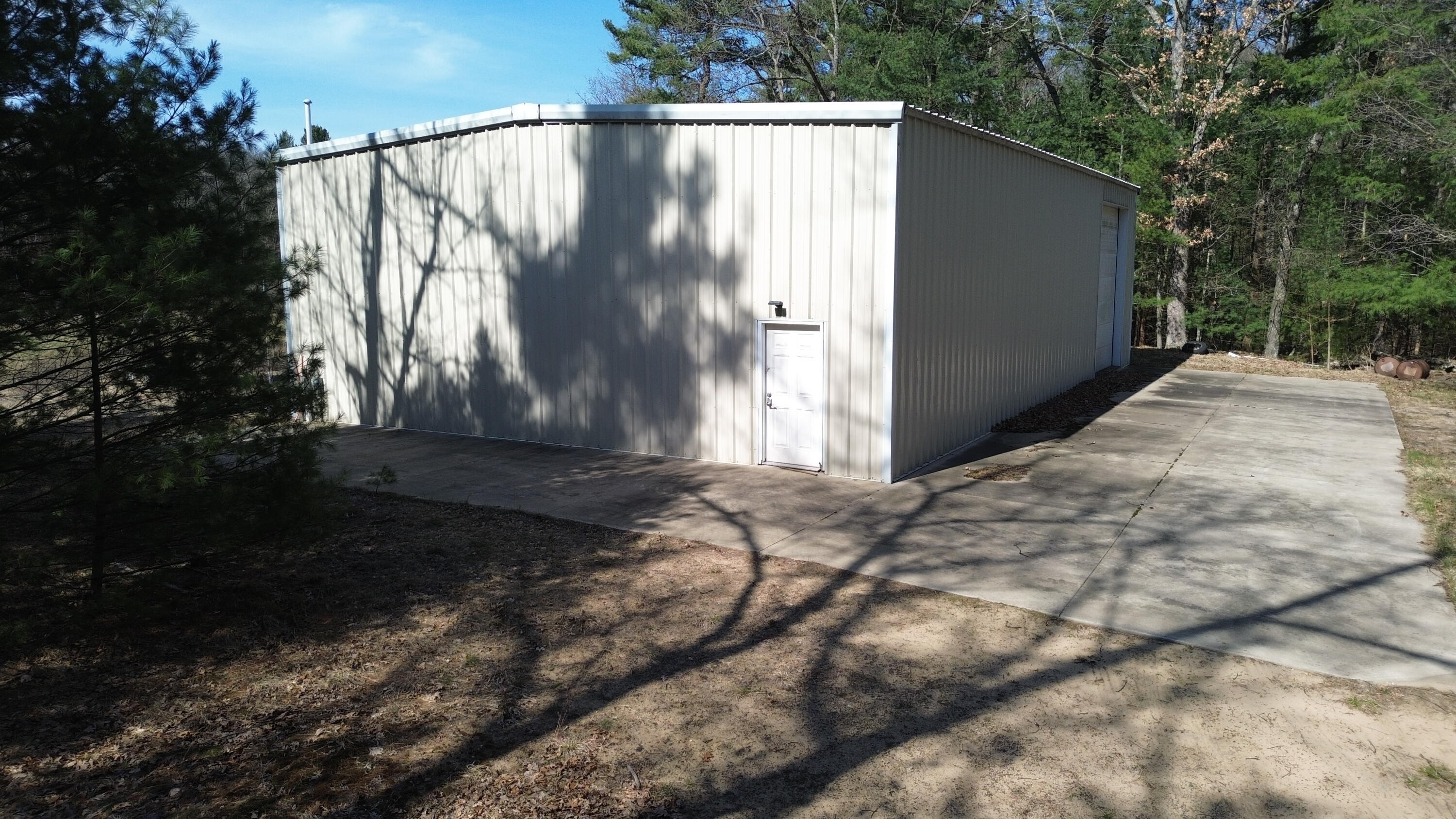 253 West Crystal Lake Road Twin Lake, MI 49457 - Photo 13 of 39 DJI_0393