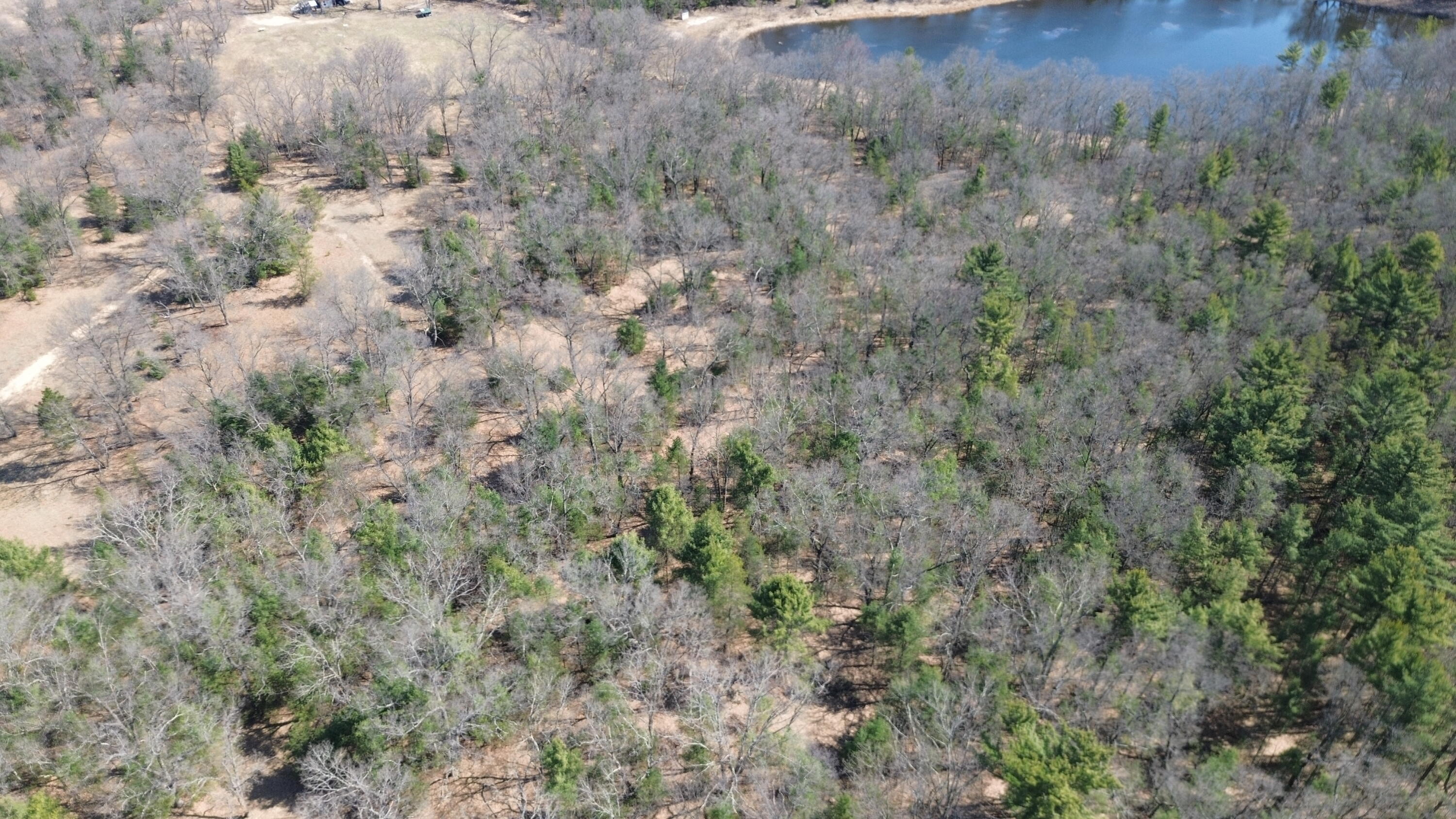 253 West Crystal Lake Road Twin Lake, MI 49457 - Photo 33 of 39 DJI_0409