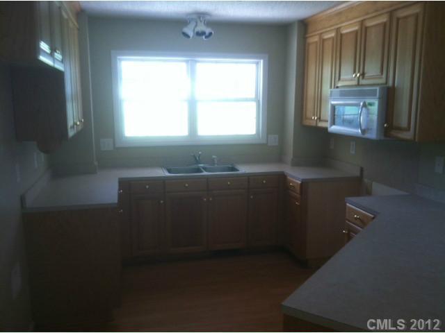 956 Country Mill Road Stanfield, NC 28163 - Photo 4 of 9 Gallery Image 4
