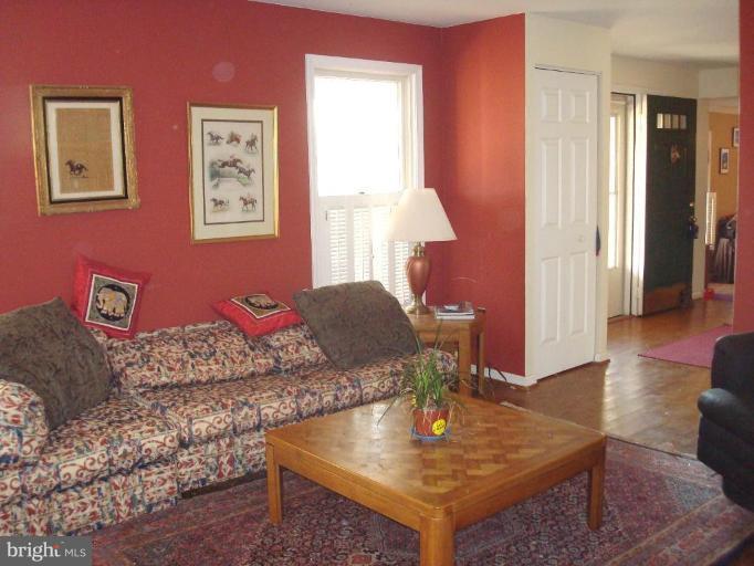 14405 Abby Road Culpeper, VA 22701 - Photo 7 of 9 Living Room