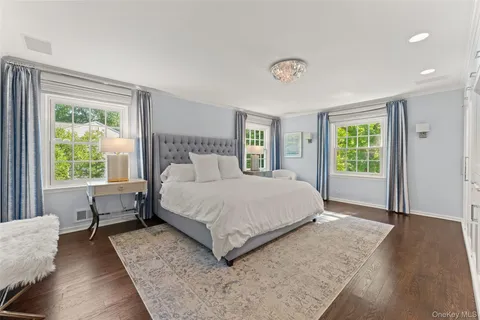 $3,295,000 | 12 Kolbert Drive, Scarsdale, NY 10583
