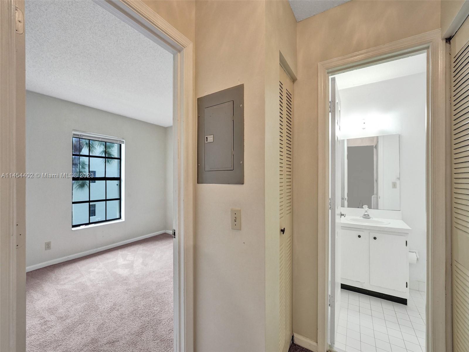 321 Olivewood Place, Unit O221 Boca Raton, FL 33431 - Photo 25 of 56