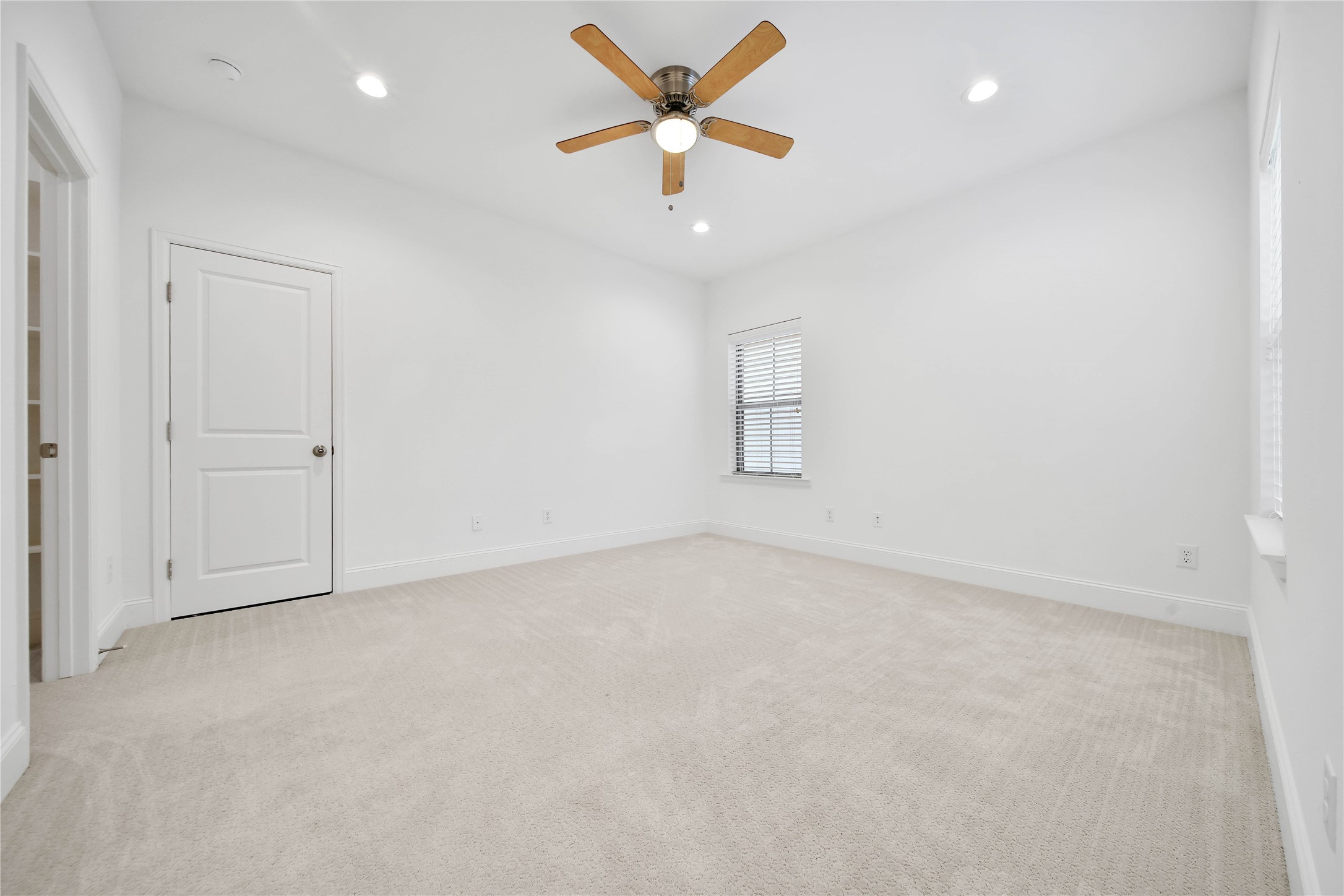 1920 Carrollton Mill Drive Spring, TX 77380 - Photo 28 of 34