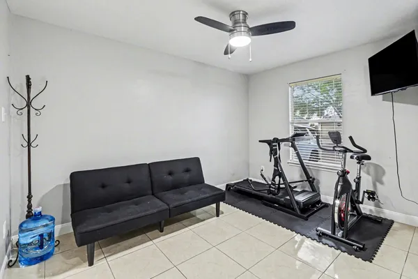 $2,000 | 2910 Meiko Drive, Houston, TX 77045