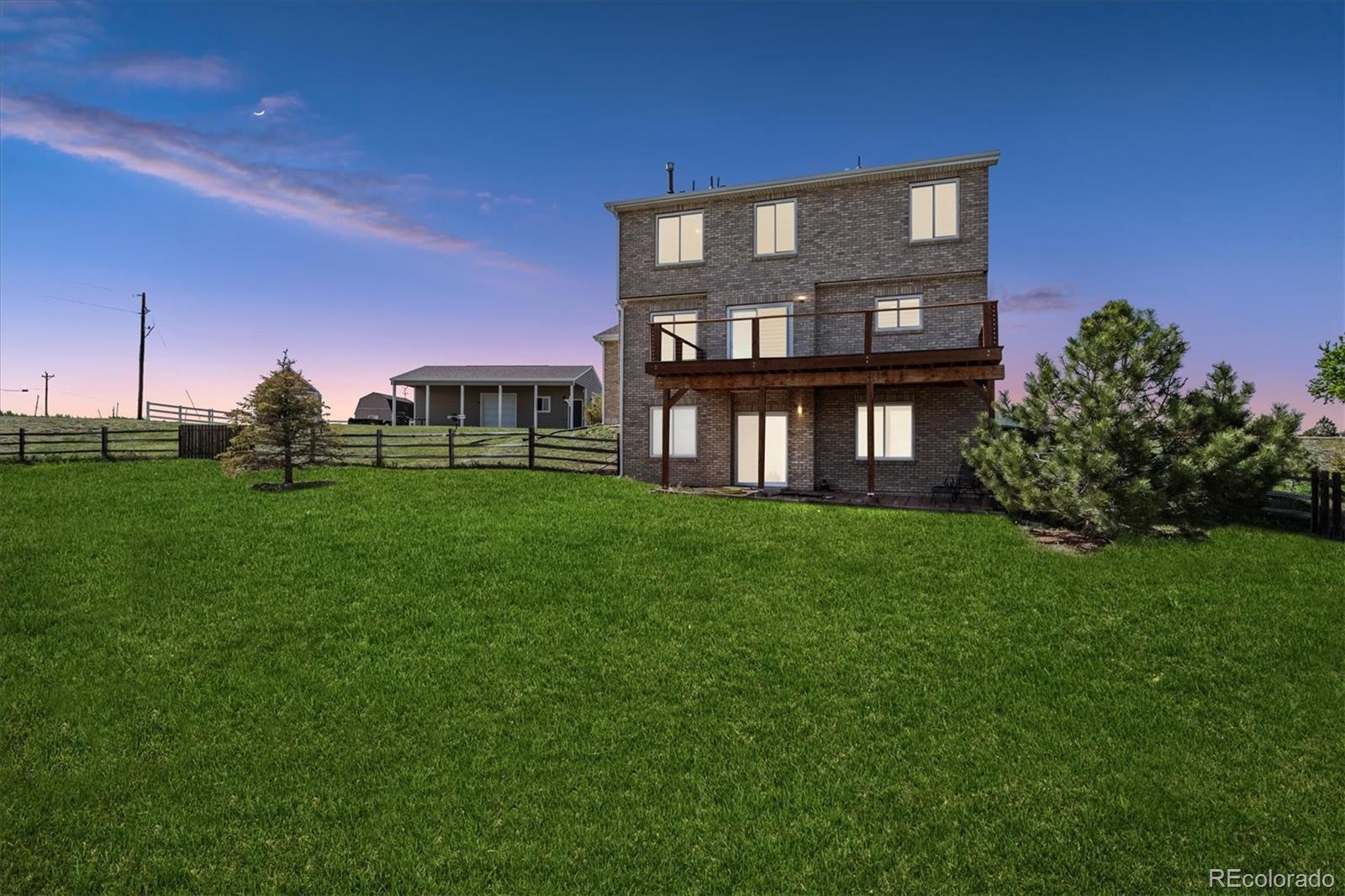 1395 View Ridge Road Bennett, CO 80102 - Photo 32 of 37