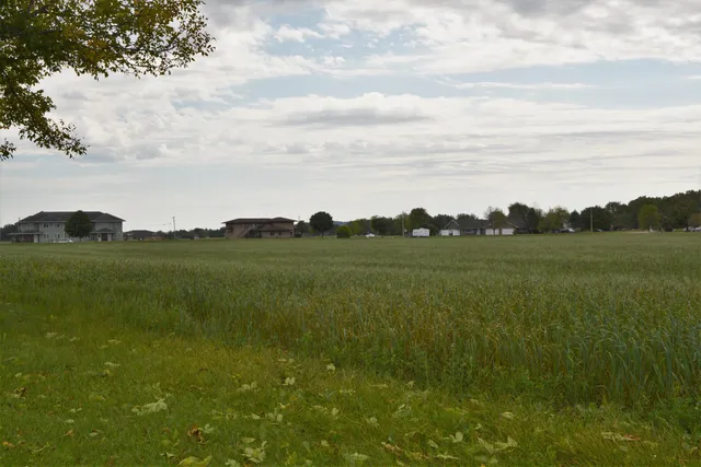 $85,900 | 44 Sommerset Spring Green, Spring Green, WI 53588